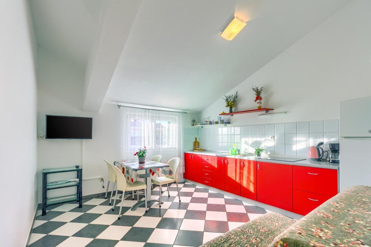 Apartmani Vukicevic ヴォディツェ エクステリア 写真
