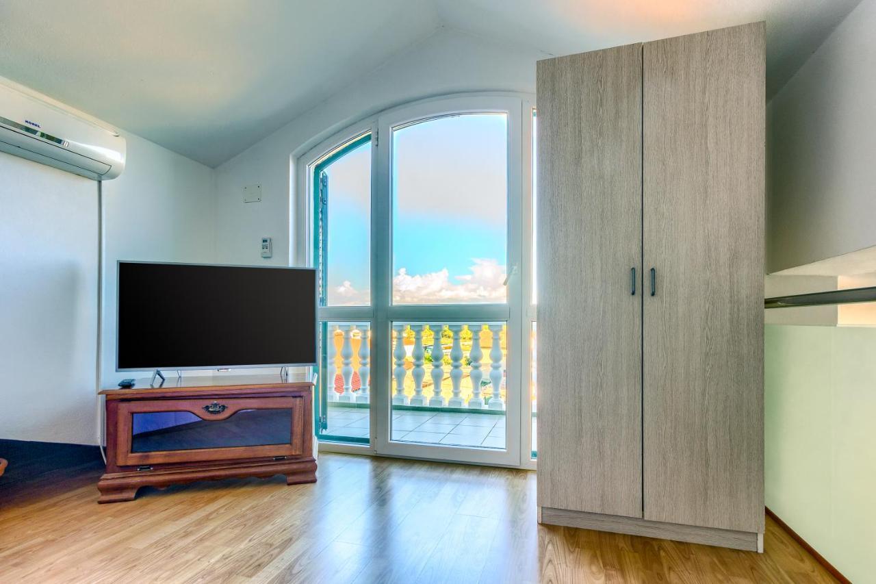 Apartmani Vukicevic ヴォディツェ エクステリア 写真